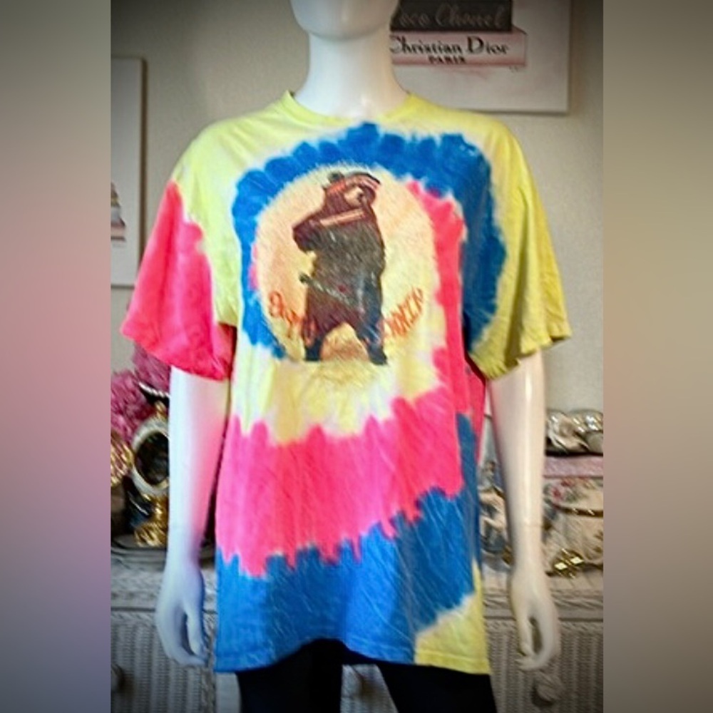Tie dye T-shirt Bear Bandit 100% Cotton in Psychedelic colors Size L